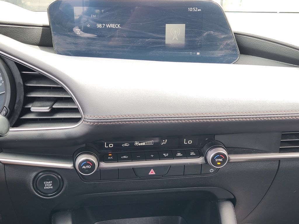 Used 2024 MAZDA MAZDA3 s FWD image 12