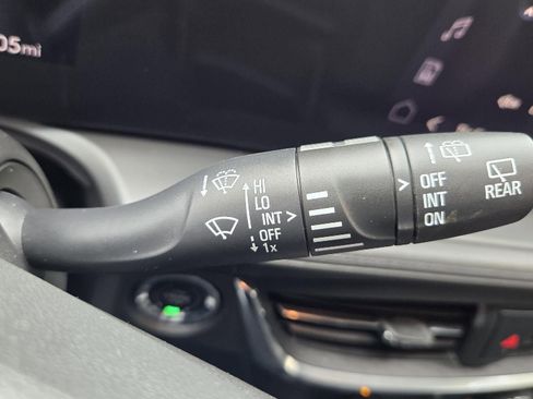 Used 2024 Buick Encore GX Preferred w/ Comfort Package image 50