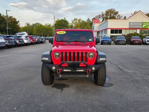 Used 2018 Jeep Wrangler Unlimited Sport S image 3