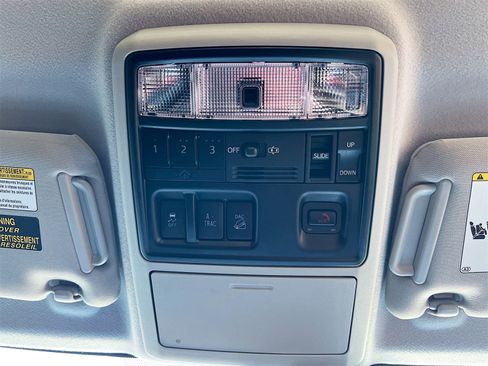 Used 2023 Toyota 4Runner Limited image 36