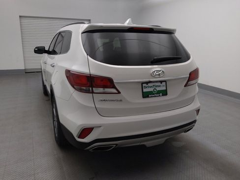 Used 2018 Hyundai Santa Fe SE FWD image 6