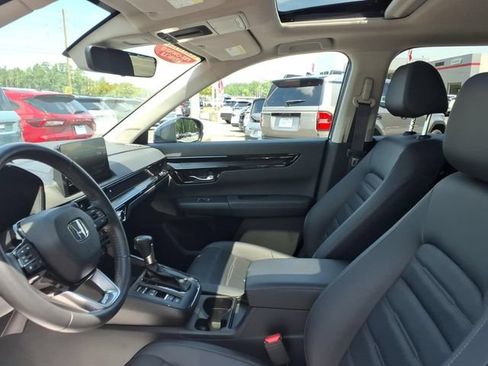Used 2025 Honda CR-V EX-L image 5
