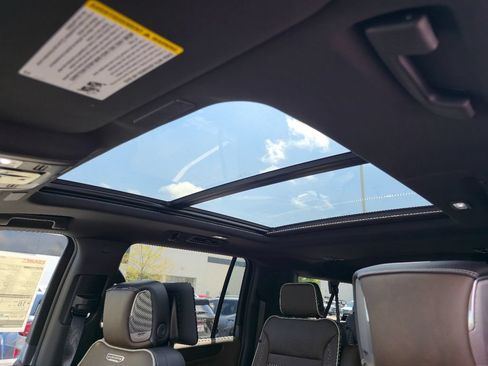 New 2026 GMC Yukon XL Denali Ultimate AWD/4WD image 21