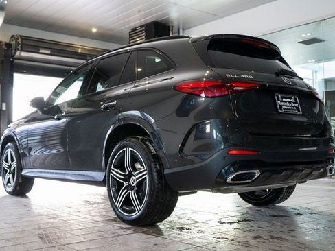 New 2026 Mercedes-Benz GLC 300 GLC 300 image 6