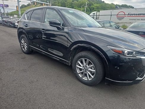 Used 2025 MAZDA CX-5 AWD 2.5 S w/ Preferred Package image 2