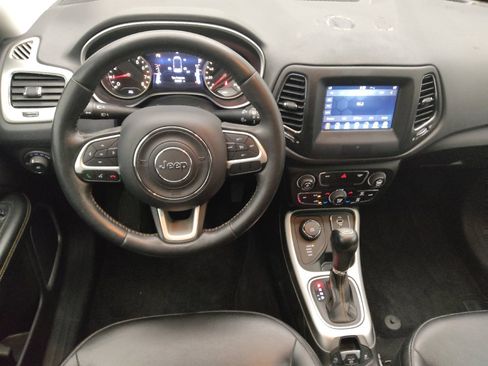 Used 2018 Jeep Compass Latitude w/ Popular Equipment Group AWD/4WD image 22