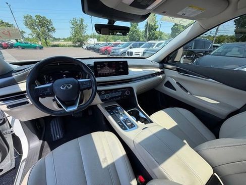 Certified 2024 INFINITI QX60 Luxe AWD/4WD image 14