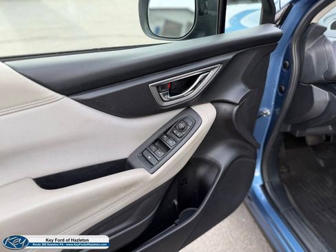 Used 2021 Subaru Forester Premium image 11