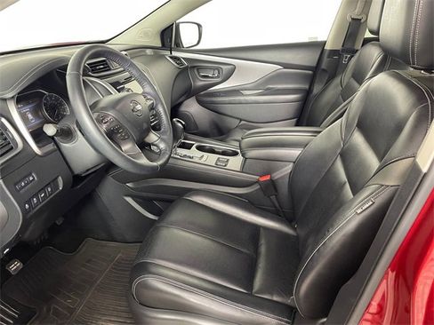 Used 2020 Nissan Murano SL w/ Moonroof Package image 2