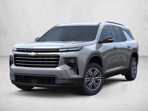 New 2026 Chevrolet Traverse LT FWD image 8