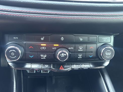 Used 2022 Dodge Durango R/T w/ Trailer Tow Group IV AWD/4WD image 31