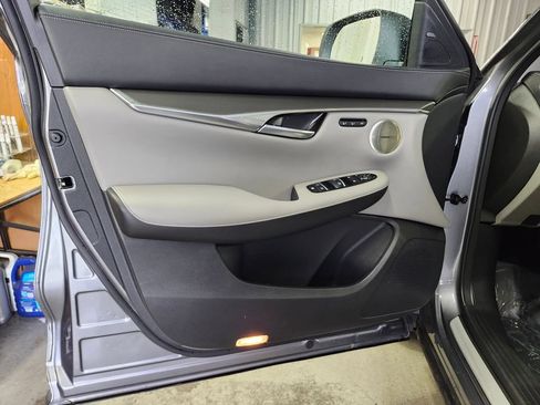 Used 2024 INFINITI QX50 Luxe AWD/4WD image 9