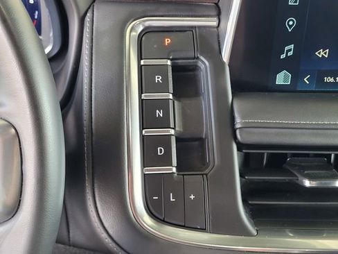 Used 2024 Chevrolet Tahoe LT AWD/4WD image 19