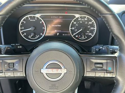 Certified 2023 Nissan Rogue SV w/ SV Premium B Package image 12