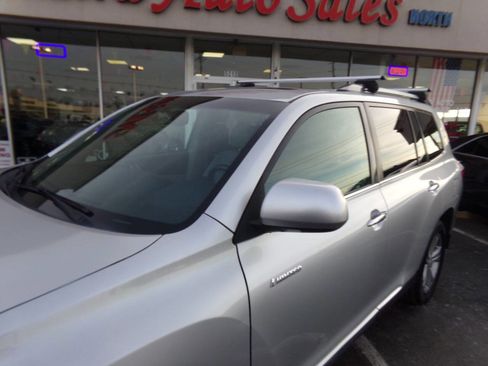 Used 2013 Toyota Highlander Limited FWD image 64
