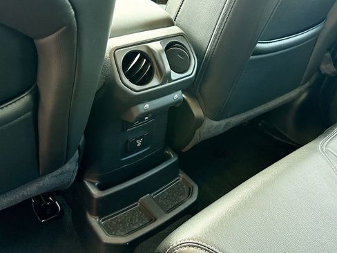 Used 2022 Jeep Wrangler Unlimited Sahara w/ Cold Weather Group image 28