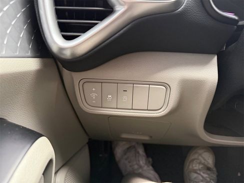 Certified 2023 Kia Soul LX w/ Option Group 015 image 30