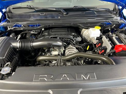 Used 2022 RAM 1500 Big Horn AWD/4WD image 43
