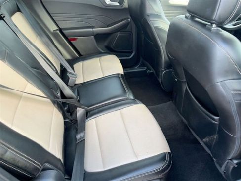 Used 2021 Ford Escape Titanium w/ Titanium Elite Package image 32