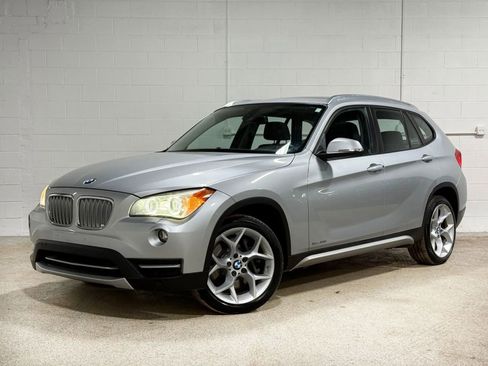 Used 2013 BMW X1 xDrive35i image 2