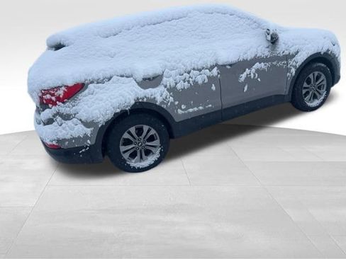 Used 2016 Hyundai Santa Fe Sport image 8