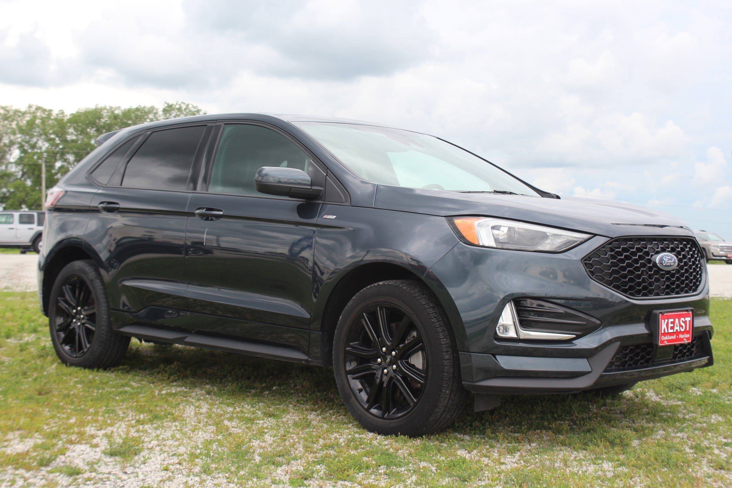 Used 2024 Ford Edge ST-Line AWD/4WD image 3