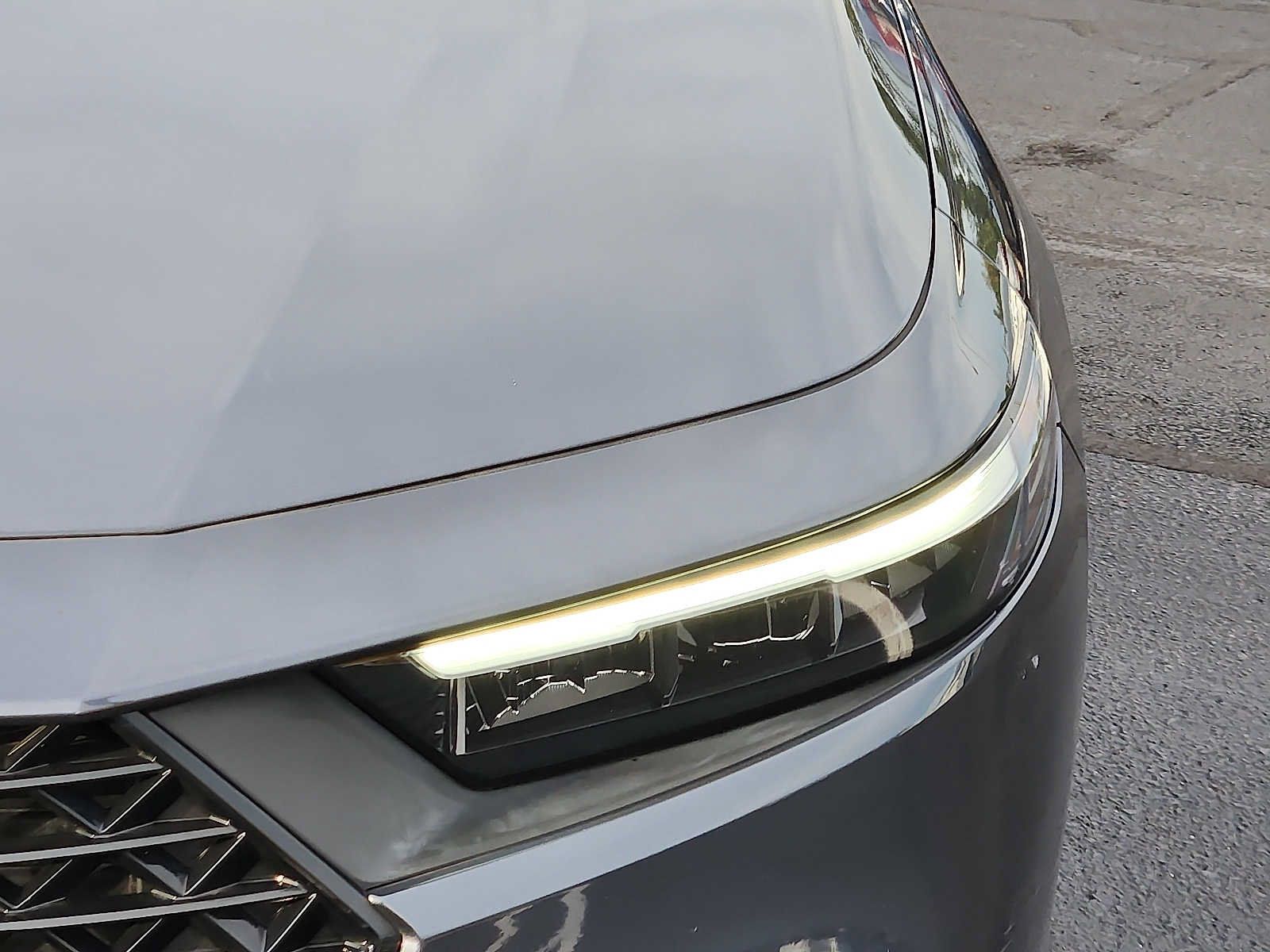 Certified 2024 Honda Accord EX image 9