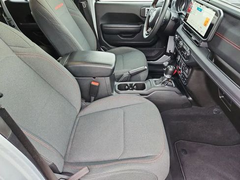 Used 2024 Jeep Wrangler Unlimited Rubicon image 22