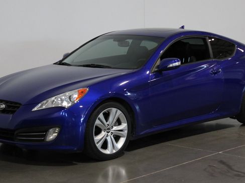 Used 2012 Hyundai Genesis 3.8 image 20