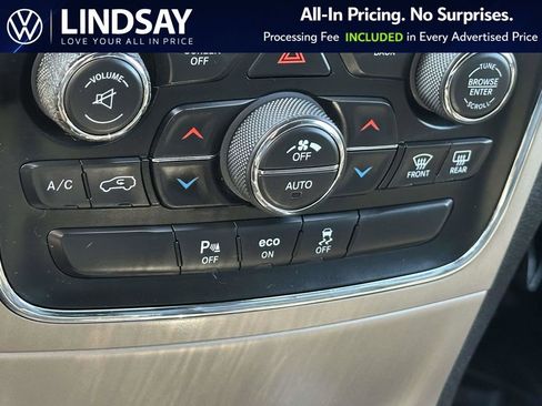 Used 2015 Jeep Grand Cherokee Limited image 16