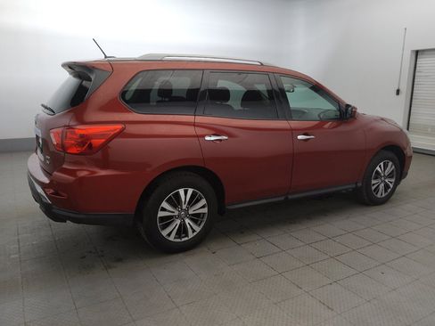 Used 2017 Nissan Pathfinder SV w/ SV Tech Package AWD/4WD image 10