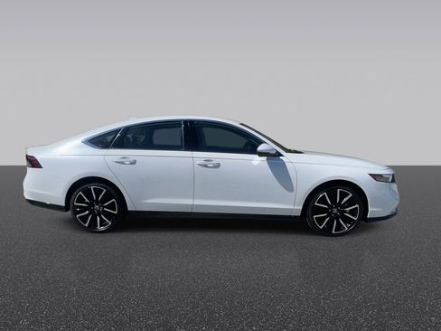 Certified 2024 Honda Accord Touring image 10