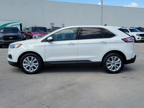 Used 2022 Ford Edge Titanium AWD/4WD image 8