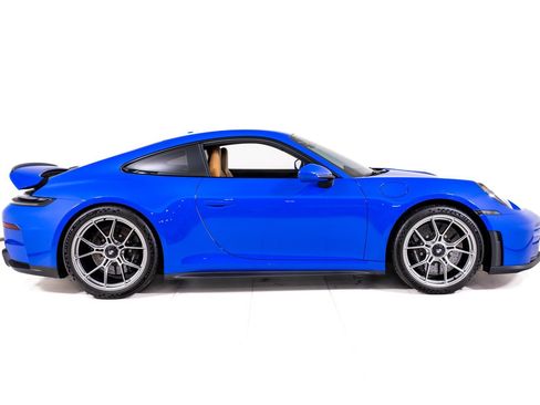 Used 2026 Porsche 911 GT3 RWD image 8