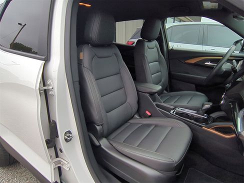 Certified 2023 Chevrolet TrailBlazer ACTIV w/ Convenience Package image 25