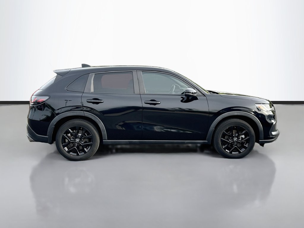 Used 2024 Honda HR-V Sport image 8
