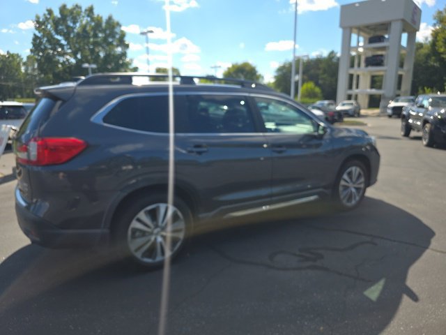 Used 2020 Subaru Ascent Limited w/ Technology Package AWD/4WD image 4