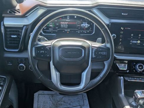 Certified 2022 GMC Sierra 1500 Denali w/ Denali Reserve Package AWD/4WD image 15