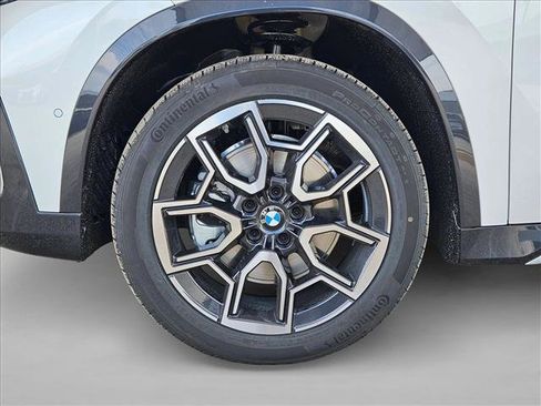New 2026 BMW X1 xDrive28i w/ Technology Package image 9