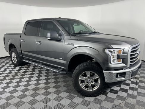 Used 2016 Ford F150 XLT w/ Equipment Group 302A Luxury image 2
