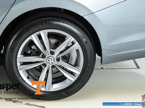 Certified 2023 Volkswagen Jetta SE FWD image 41