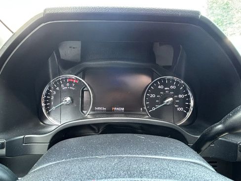 Used 2020 Ford F350 XLT w/ XLT Premium Package AWD/4WD image 20