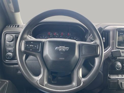 Used 2019 Chevrolet Silverado 1500 Custom Trail Boss w/ Custom Convenience Package image 13