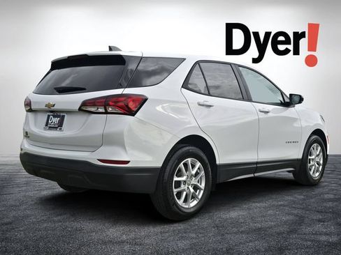 Used 2024 Chevrolet Equinox LS w/ LS Convenience Package FWD image 37