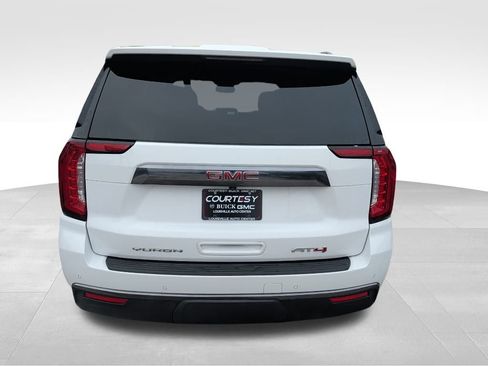 Used 2023 GMC Yukon AT4 w/ AT4 Premium Plus Package image 6
