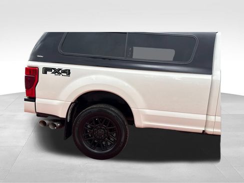 Used 2022 Ford F350 Lariat w/ Black Appearance Package AWD/4WD image 32