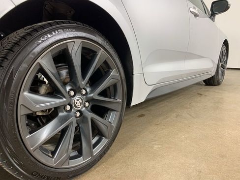 Used 2024 Toyota Corolla SE image 9