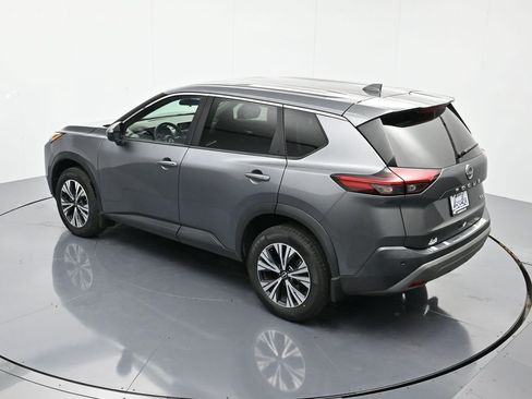 Used 2023 Nissan Rogue SV image 32