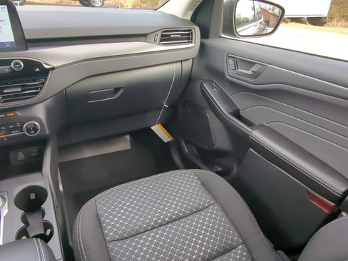 New 2026 Ford Escape Active image 15