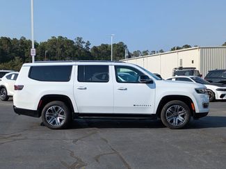 Used 2024 Jeep Wagoneer L Series II RWD video 4